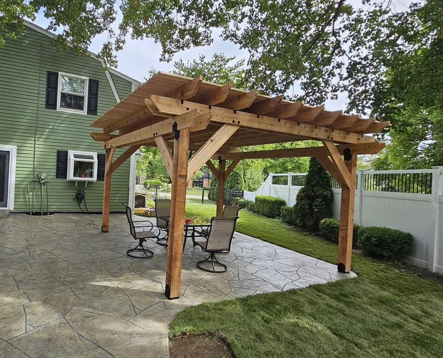 outdoor living pergola 